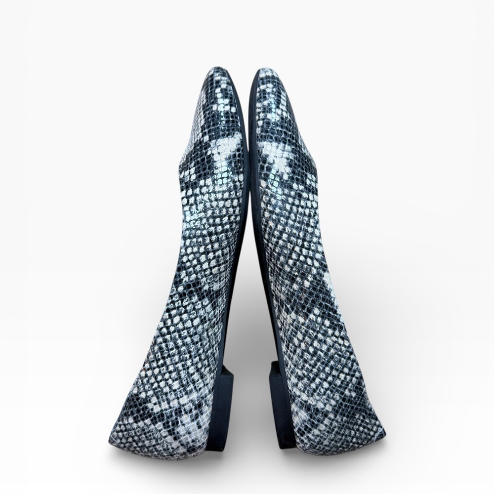 Vionic Women's Snakeskin Pattern Pointed Toe Flat… - image 8